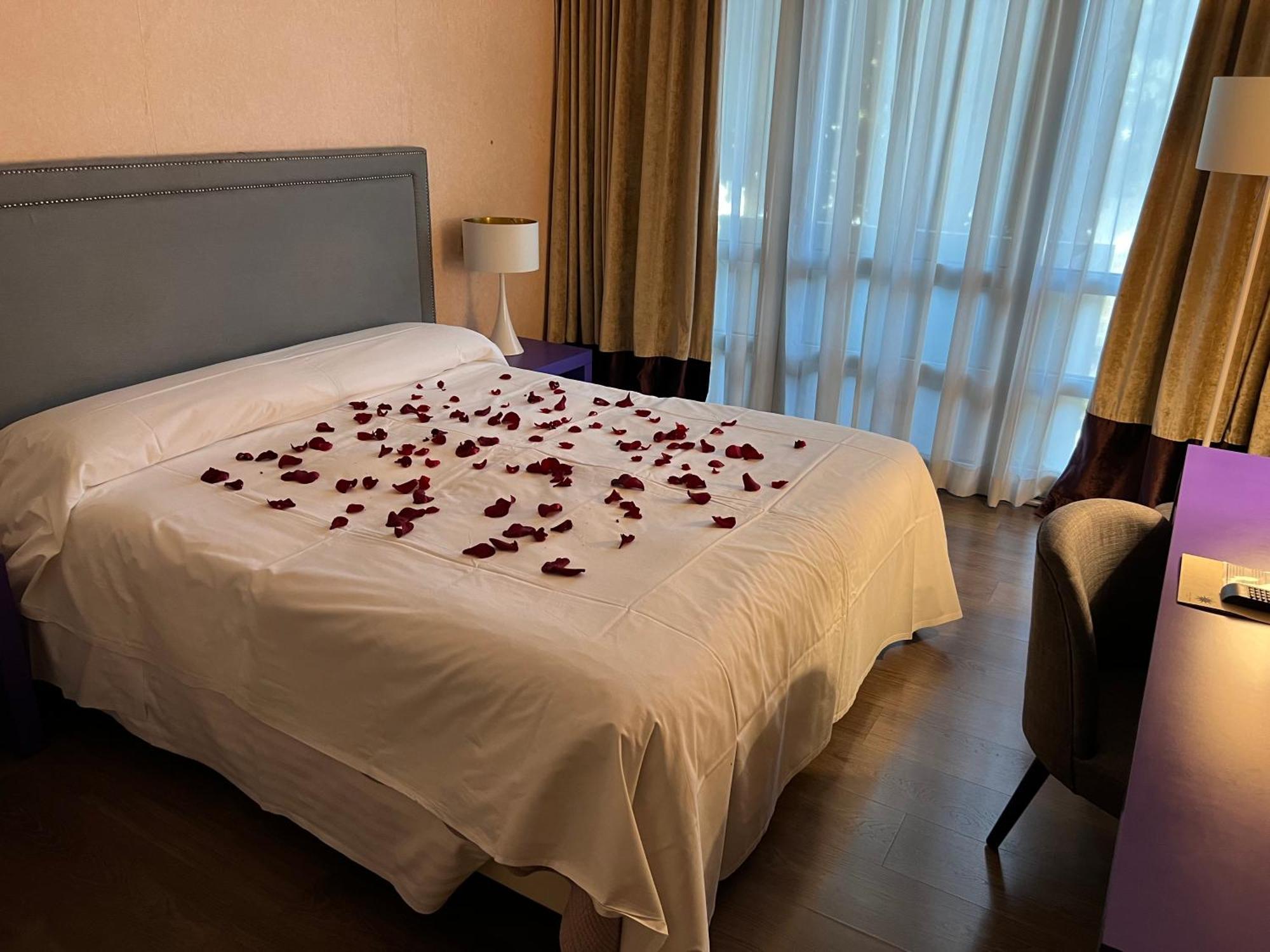 Hotel Fenix Roma Esterno foto