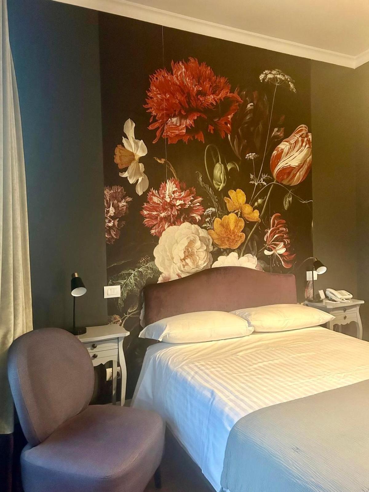 Hotel Fenix Roma Esterno foto