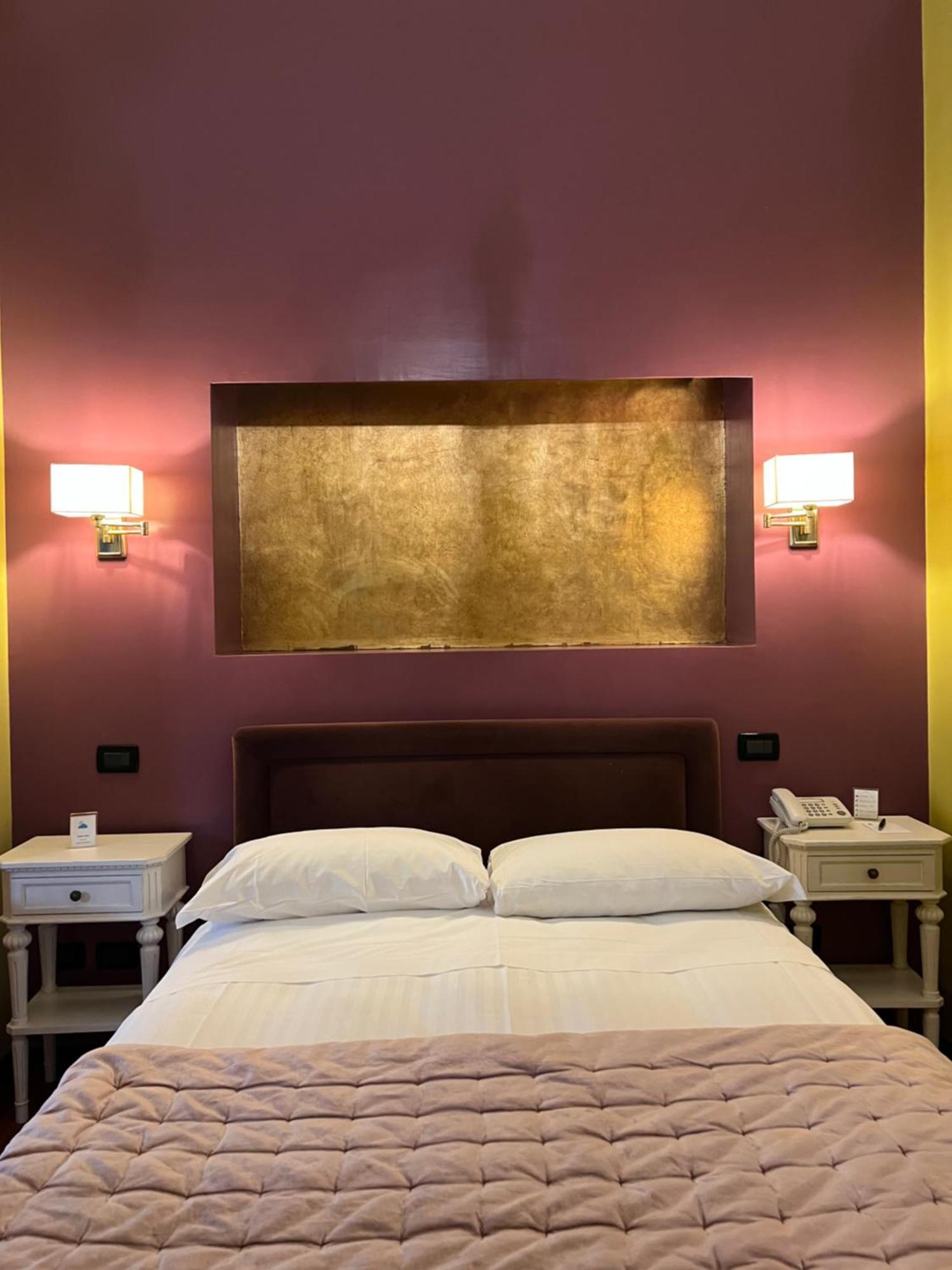 Hotel Fenix Roma Esterno foto